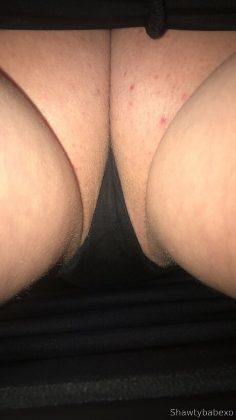 Shawtybabexo pornographic model picture