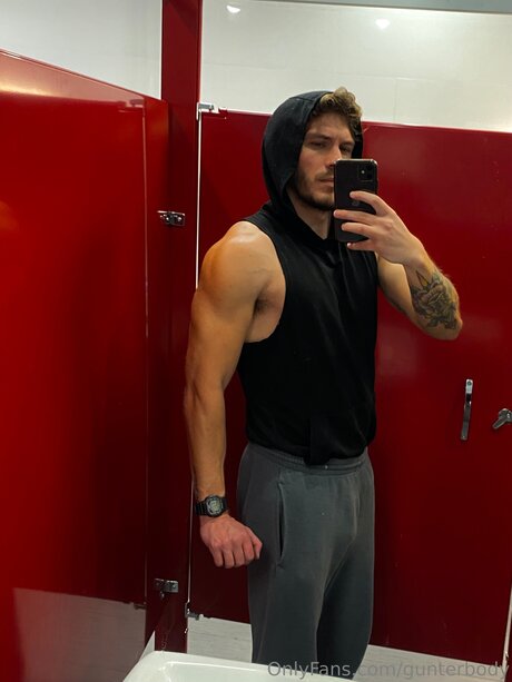 Gunterbody sex actress archive