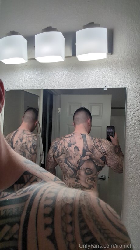 Ironicflex nudes pornstar picture