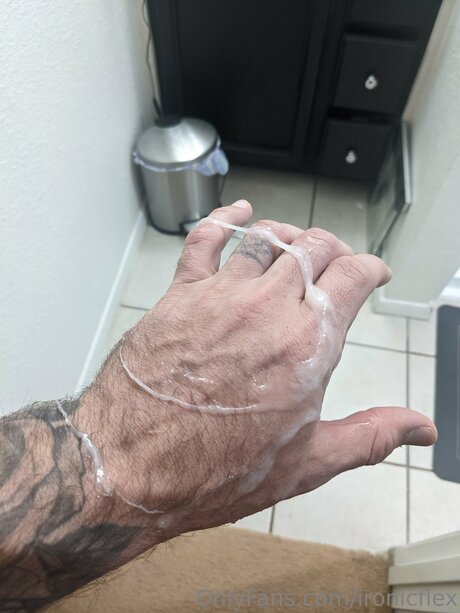 Ironicflex naked pornstar pic