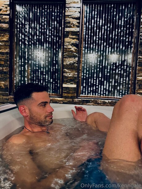 Pologale erotic model gallery