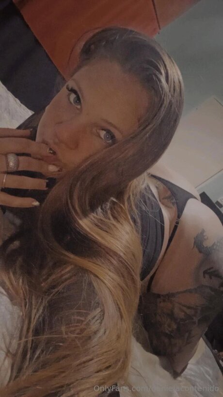Danielacontenido erotic pornstar gallery