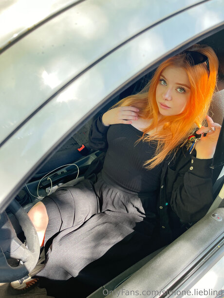 Simunka Show actress photo