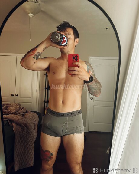 Im Your Hunkleberry pornstar xxx galleries