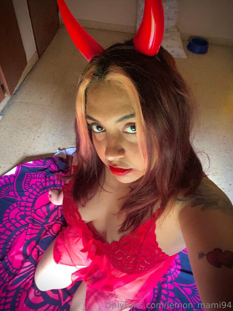 Lemon Mami94 pornstar nudes image