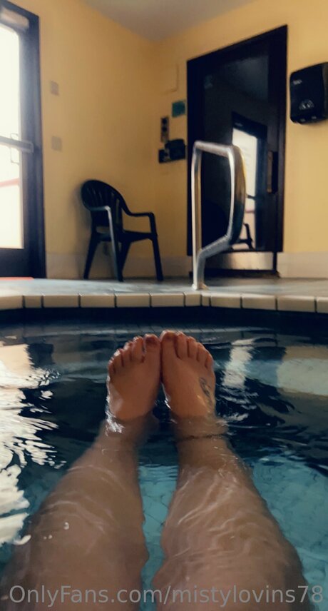 blonde handjob onlyfans pretty galleries