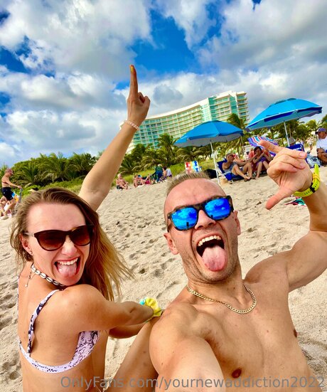 Yournewaddiction2022 erotic star picture