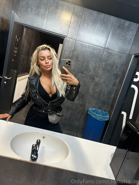 Charlotte De star porn gallery