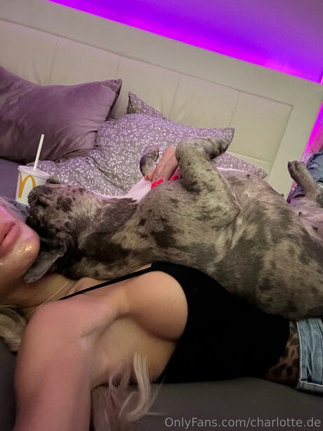 Charlotte De xxx pornstar photo