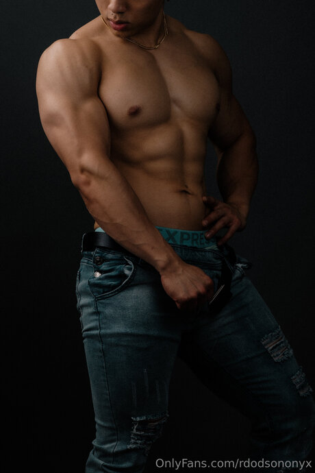 Rdodsononyx adult actress archive