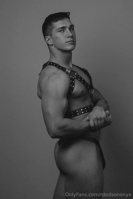 Rdodsononyx nudes star archive