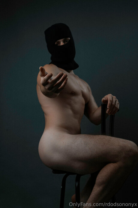 Rdodsononyx star porn pictures