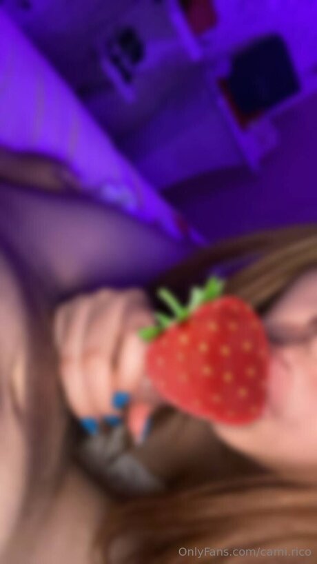 Cami Rico porn model images