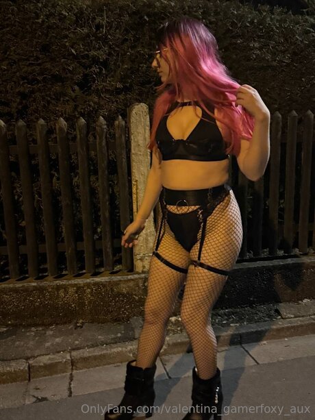 bathroom fuck onlyfans pretty pic