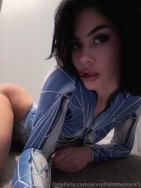 Jennyfromtheblock5 actress picture