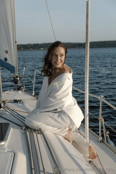 Loreleisecrets sex actress photos