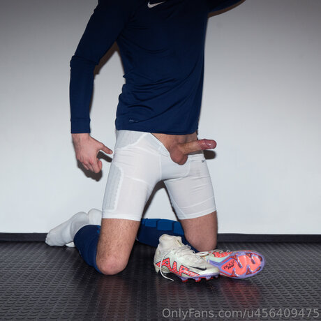 bathroom fuck onlyfans top picture