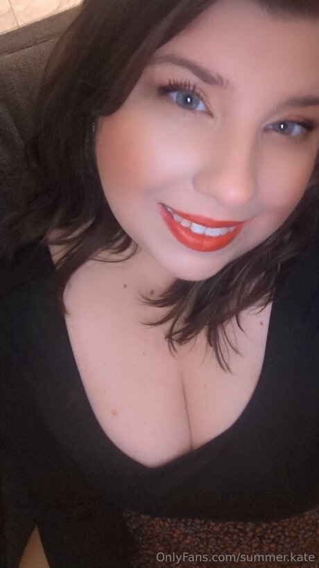 Summer Kate sexy pornstar image