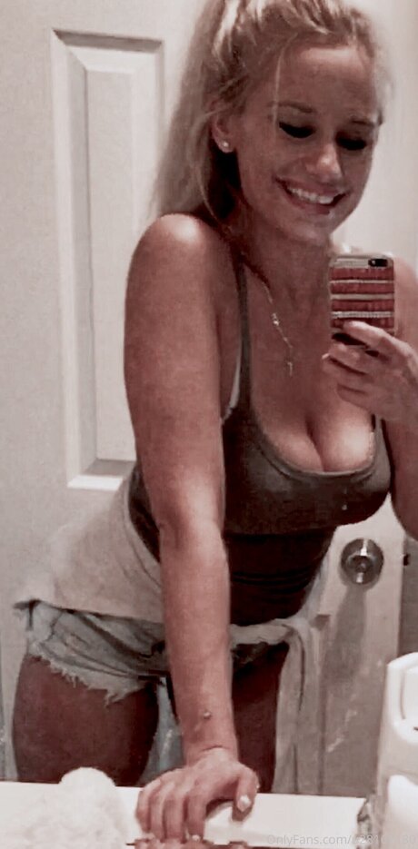 U28167180 star beautiful gallery