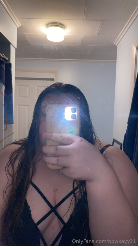 Bbwkayy21 sex model pictures