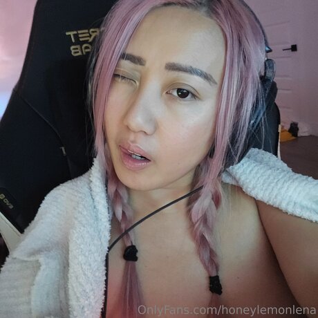 Honeylemonlena hd model img