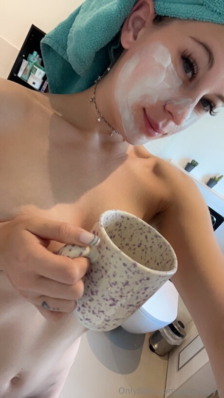 hairy teen onlyfans nudes image