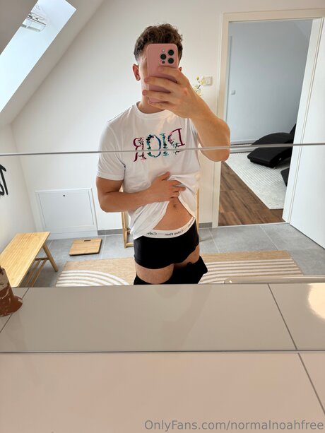 Normalnoahfree top star archive