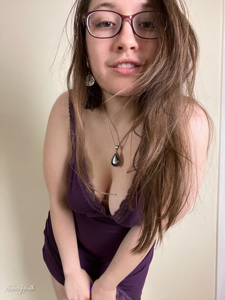 Woozyunlocked model sexy picture