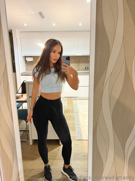 Waifumaddy pornstar beautiful archive