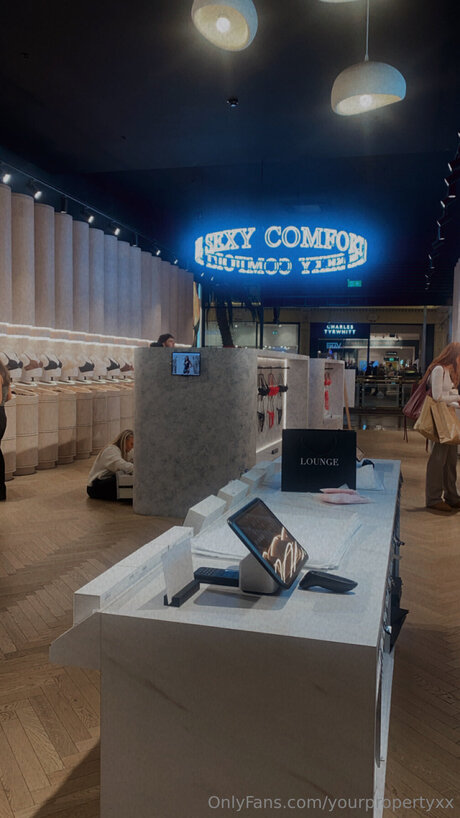 Yourpropertyxx model best photo