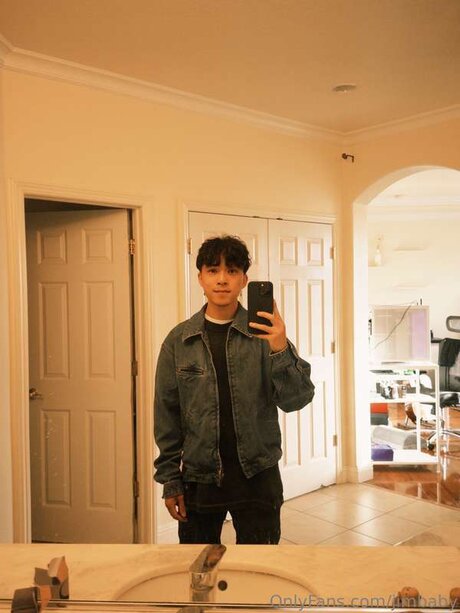 busty redhead teen onlyfans nudes picture