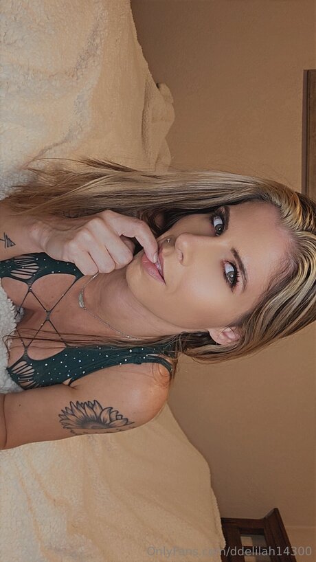 Ddelilah14300 exclusive star archive