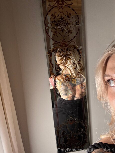 Tattoo Bbgirl model pornographic pic