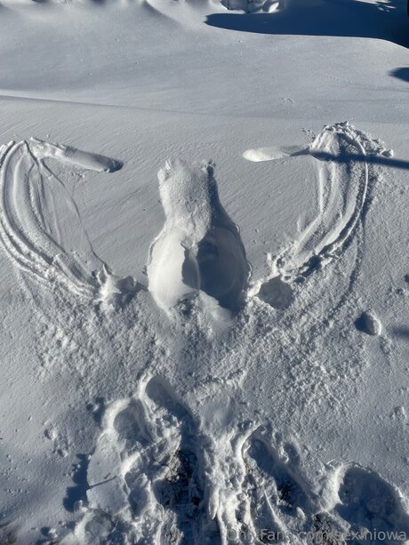 swinger milf onlyfans sexy nude photo