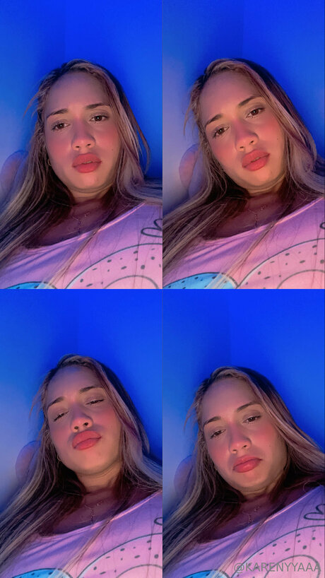 Soykarenyya model hot image