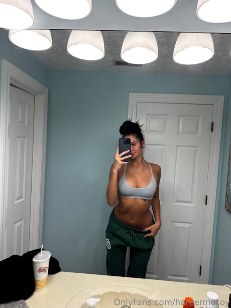 Harpermcoyyy hd model photo