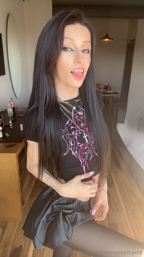 Vanessamainz pornstar top photos