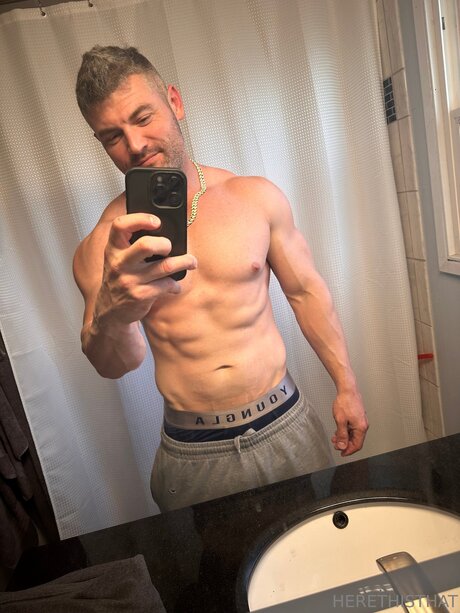 Herethisthat sex pornstar img