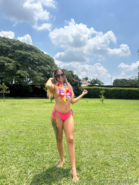 shemale outdoor onlyfans hot nude images