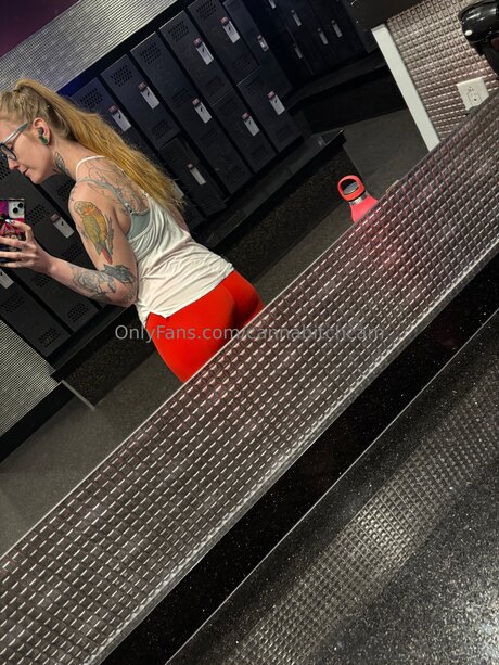 pool fuck onlyfans hot sex pic