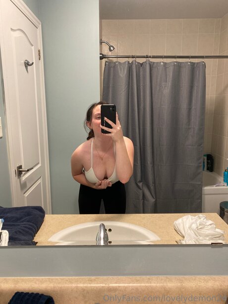 curvy solo onlyfans free xxx pictures