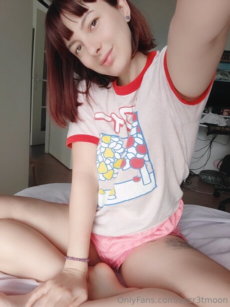 milf pussy onlyfans pornographic image