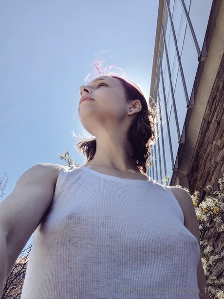 Atum Free actress photo