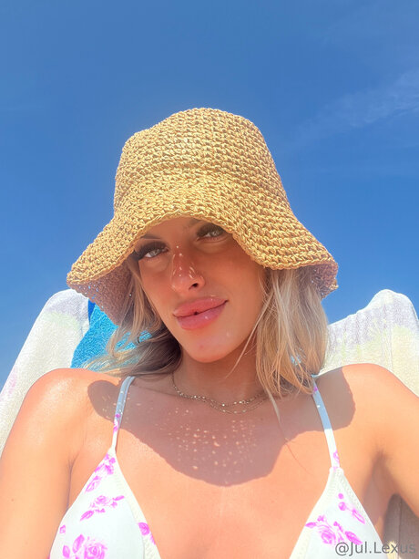 Jul Lexus model adult pictures