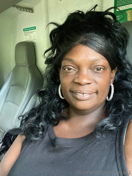 Shugag1 model exclusive picture