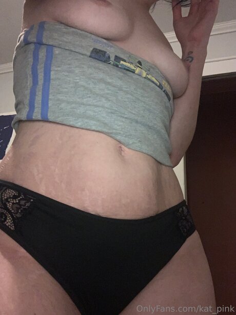 Kat Pink nice model image