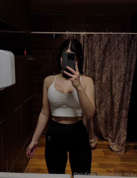 Miko Miau model nice picture