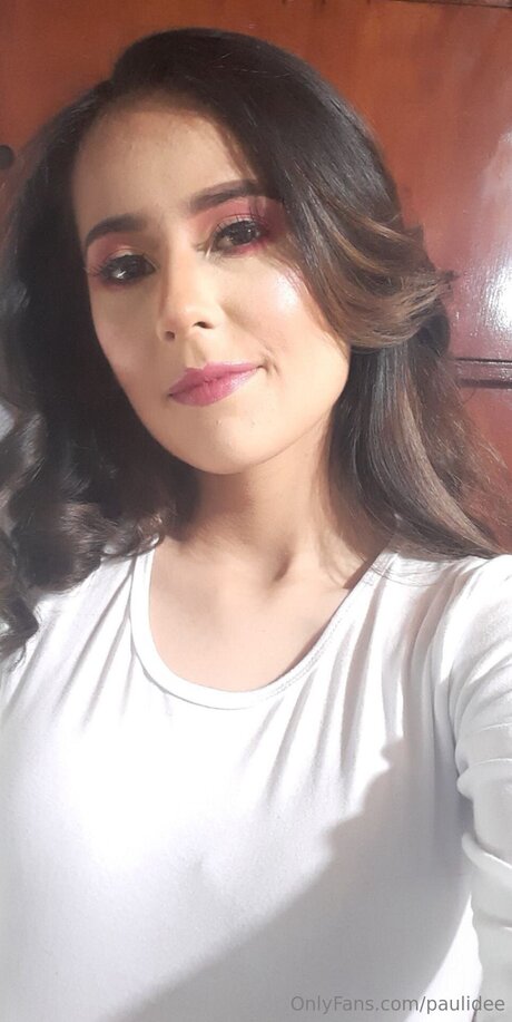 Paulidee model hd image