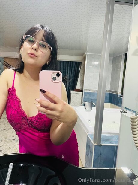 Paulidee perfect actress photos