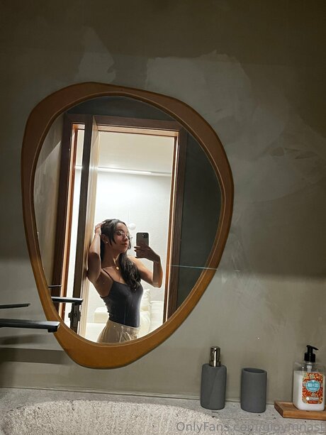 Gigymnast model hd pic